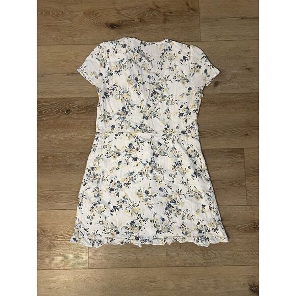 Abercrombie & Fitch Womens White Floral Pattern Blouse Size Large - Picture 2 of 3